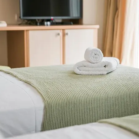 Night Flower Argostoli (Kefalonia)