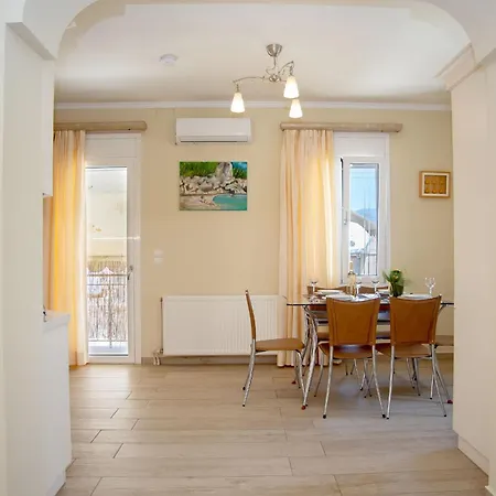 Night Flower * Argostolion