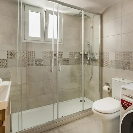 Daire Night Flower Argostolion