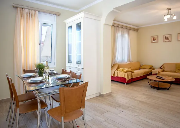 Night Flower 아파트 *