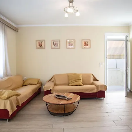 Night Flower Apartment